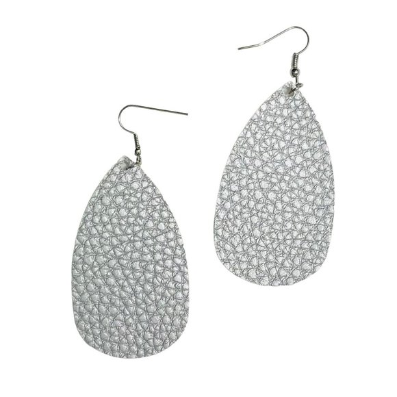 Teardrop Faux Leather Earrings in Gray Silver w/Metallic Sheen Textured New - Picture 1 of 5